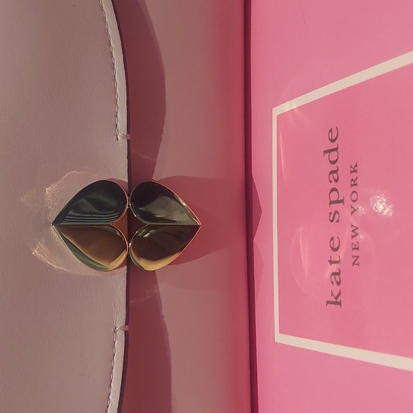 💫❣️MARK DOWN-Kate Spade Wallet💫❣️ - Picture 2 of 10